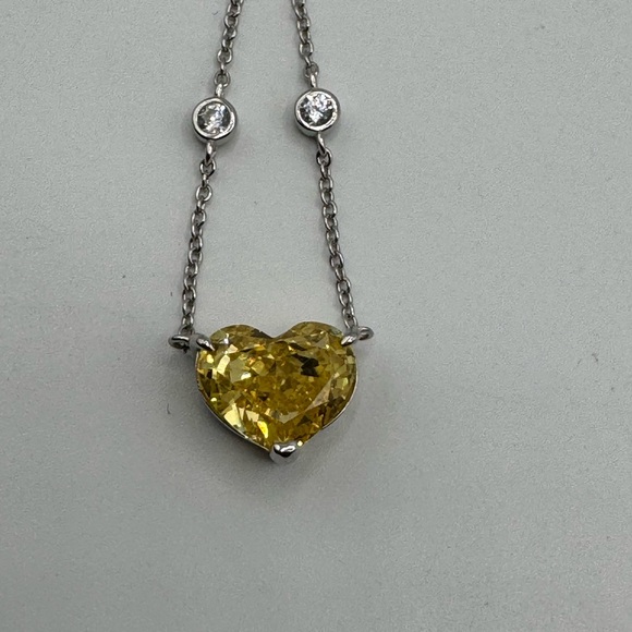 4ct Canary Heart Necklace - Picture 6 of 11
